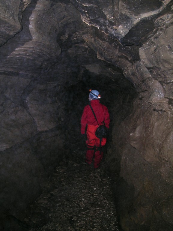 Photo of Allison in Gage Cave.